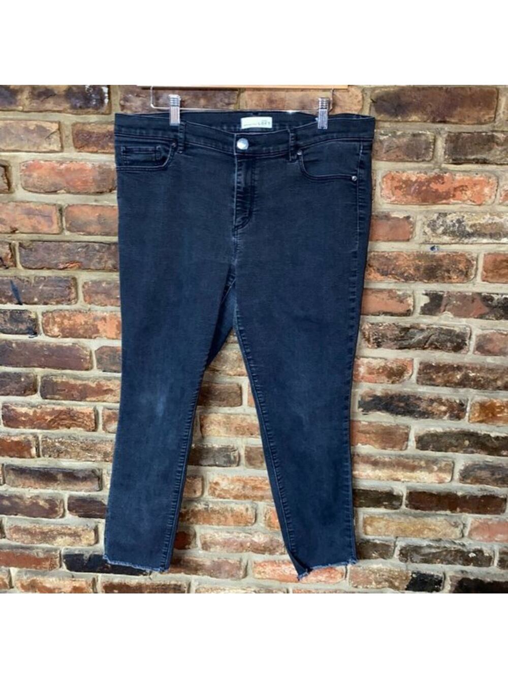Ann Taylor LOFT Black Wash Denim Raw Hem Skinny Jeans Women's Size 32/14